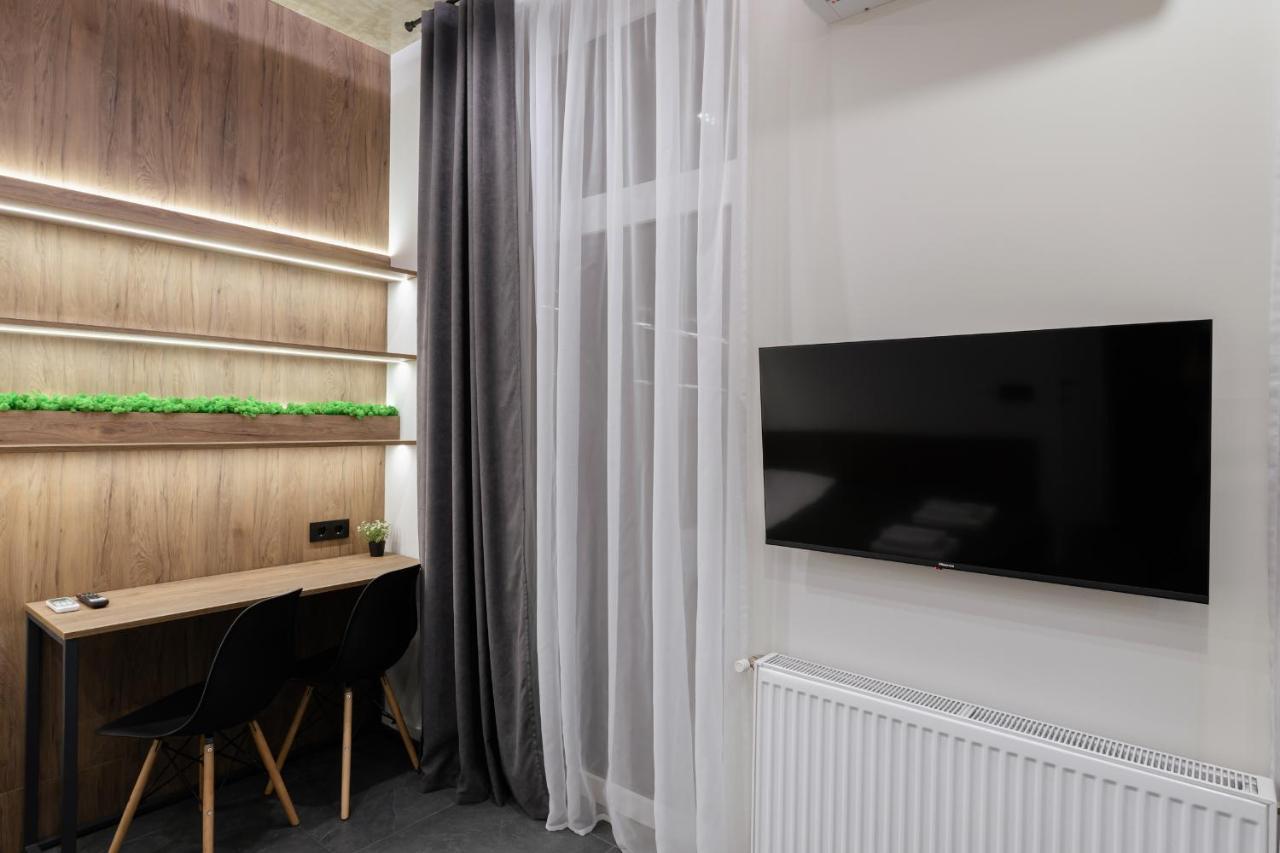 Luxury Apartments Smart House Uzhhorod Bagian luar foto