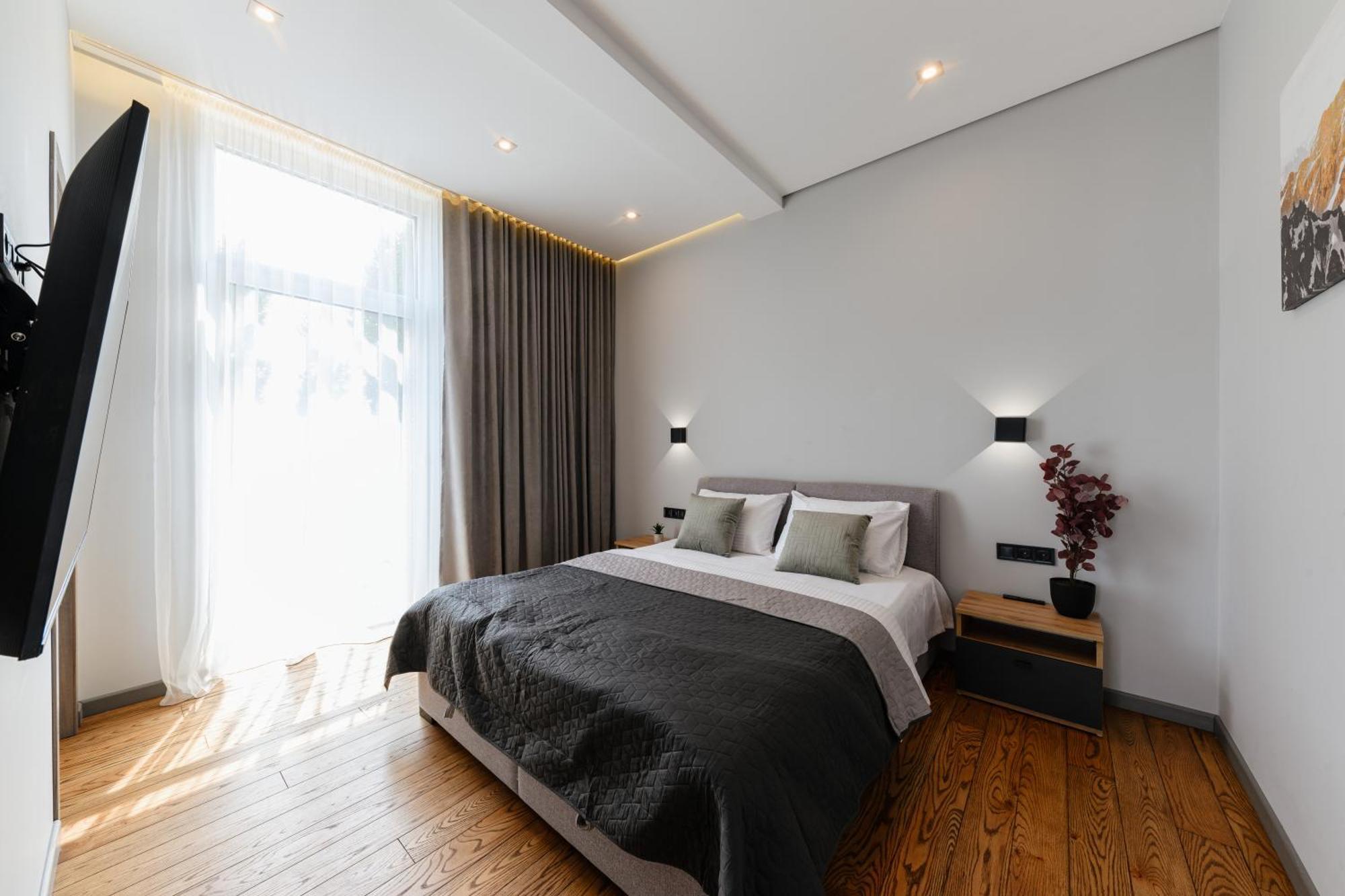 Luxury Apartments Smart House Uzhhorod Bagian luar foto