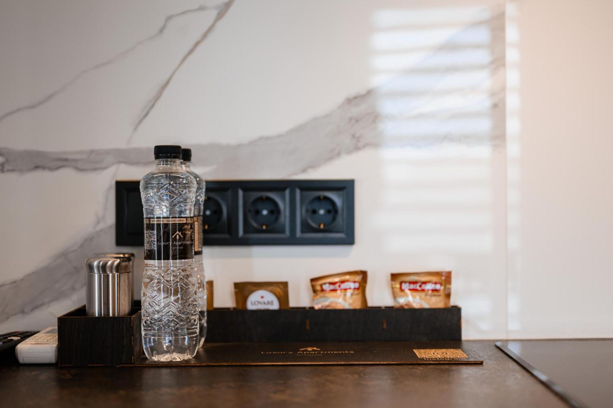 Luxury Apartments Smart House Uzhhorod Bagian luar foto