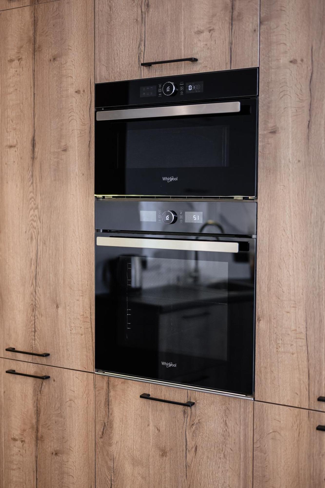 Luxury Apartments Smart House Uzhhorod Bagian luar foto