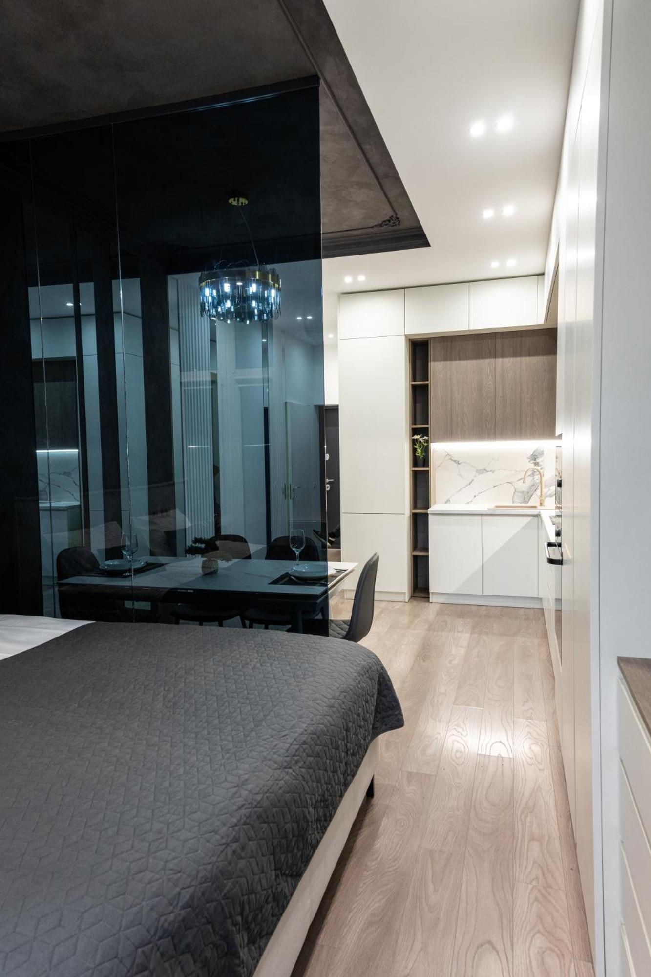 Luxury Apartments Smart House Uzhhorod Bagian luar foto